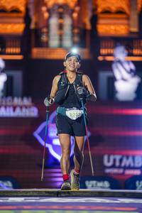 BIB: 9352
                            <button type="button" onclick="openModal(22646825)" class="btn btn-primary btn-sm float-right btn-popup" data-toggle="modal" data-target=".modal-high-quality">
                        <i class="fas fa-shopping-cart"></i> Add to Cart
                    </button>
                                            <button type="button" onclick="isThisMe(22646825, true)" class="btn btn-success btn-sm float-right btn-popup btn-isme hidden" data-toggle="tooltip" data-placement="bottom" title="นี่คือรูปของคุณใช่ไหม คลิกที่นี่เพื่อเอาเข้าอัลบั้ม">
                        <i class="fas fa-plus"></i> Add to album
                    </button>
                    <button type="button" onclick="isThisMe(22646825, false)" class="btn btn-warning btn-sm float-right btn-popup btn-isnotme hidden">
                        <i class="fas fa-ban"></i> Remove from album
                    </button>